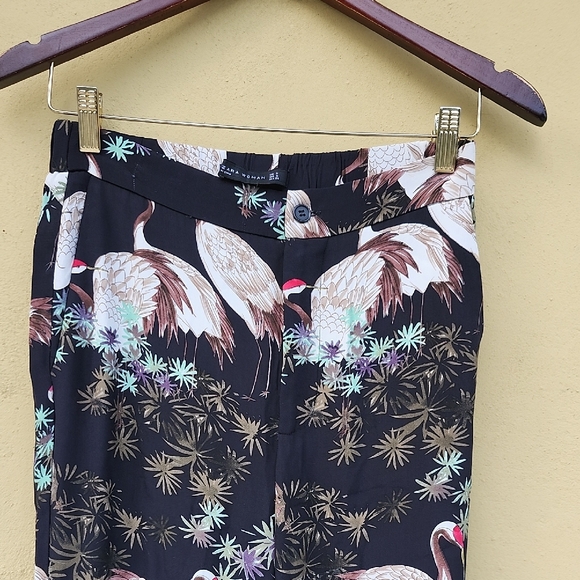 Elegant Black Floral Women's Flare Pants - Picture 5 of 10